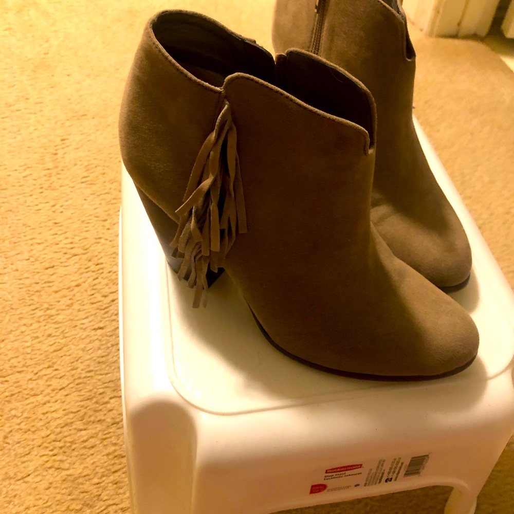 Fringe Ankle Boots Size 8